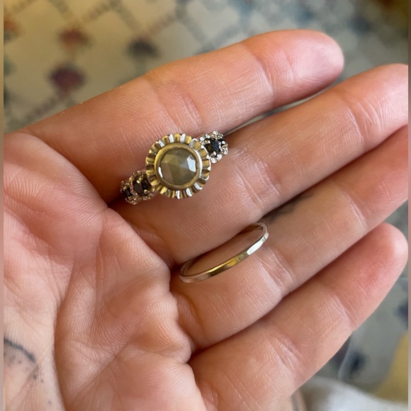 One of a kind engagement (or not!) ring. - Picture 7 of 8